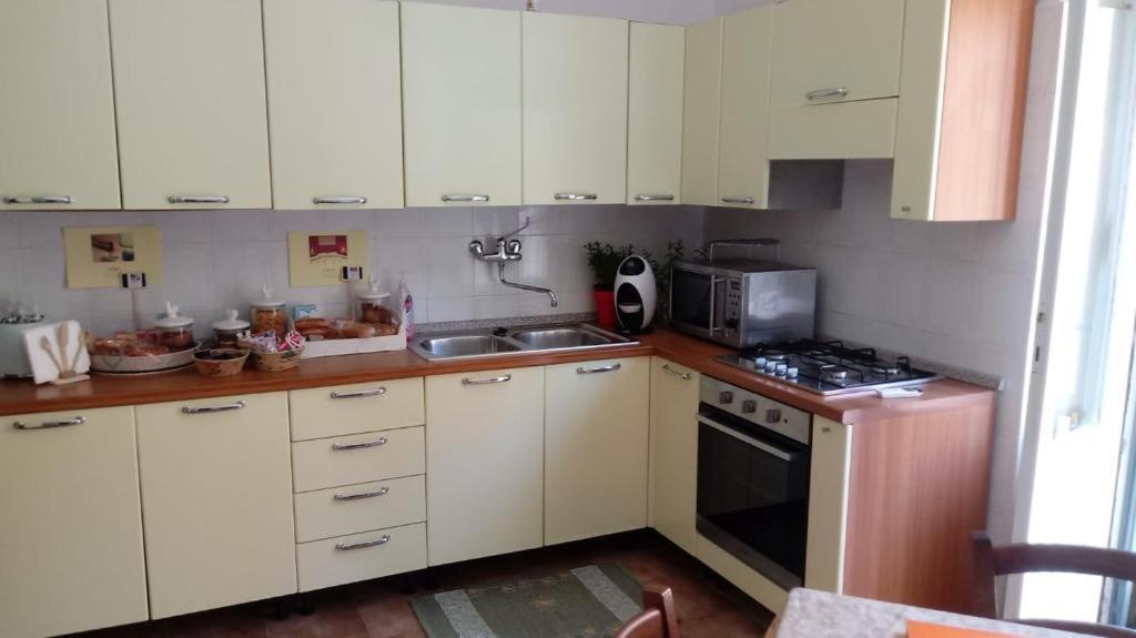 Hospiton Home Кальярі Екстер'єр фото